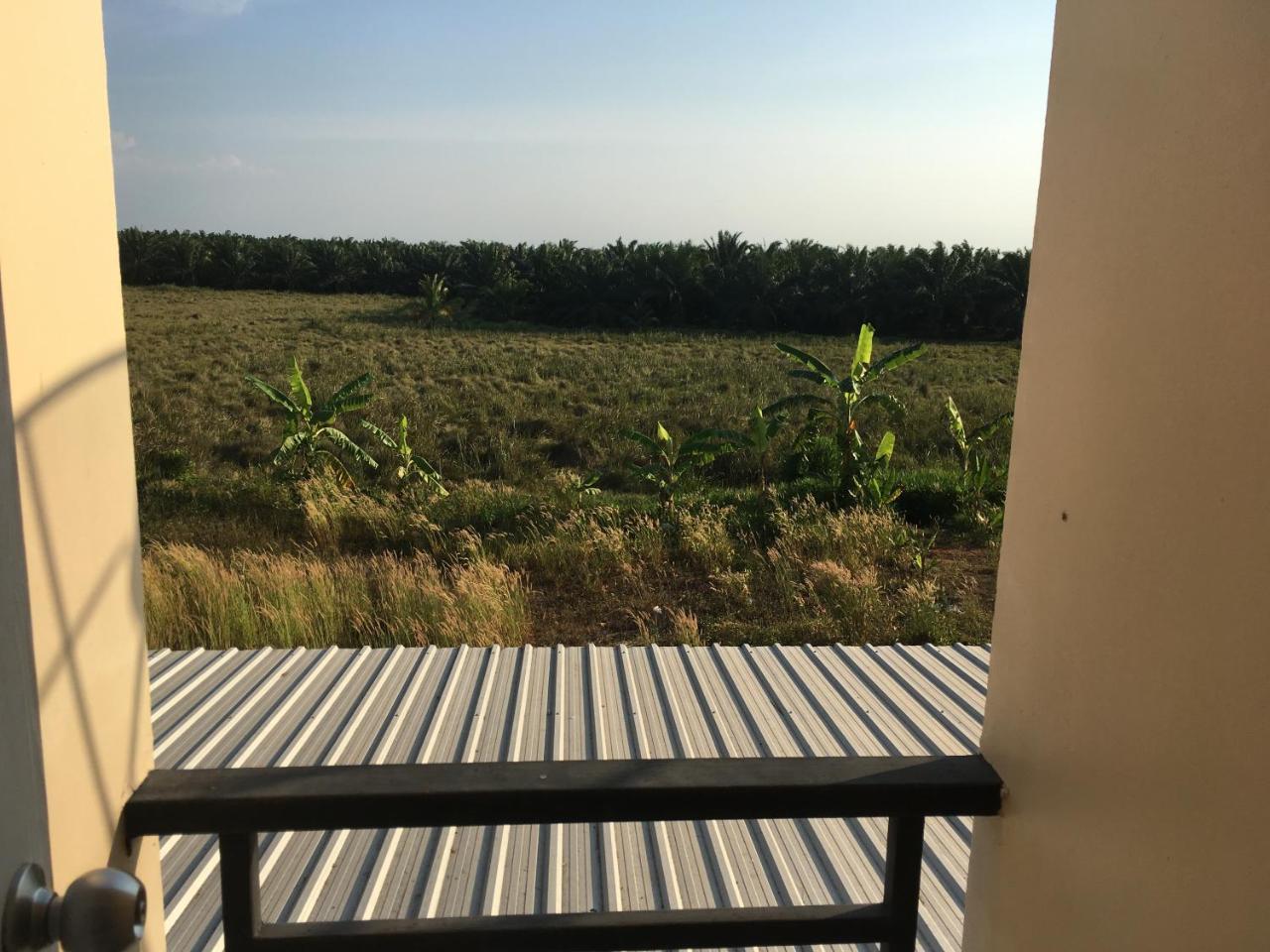 You In House Urt Surathani Airport Surat Thani Luaran gambar