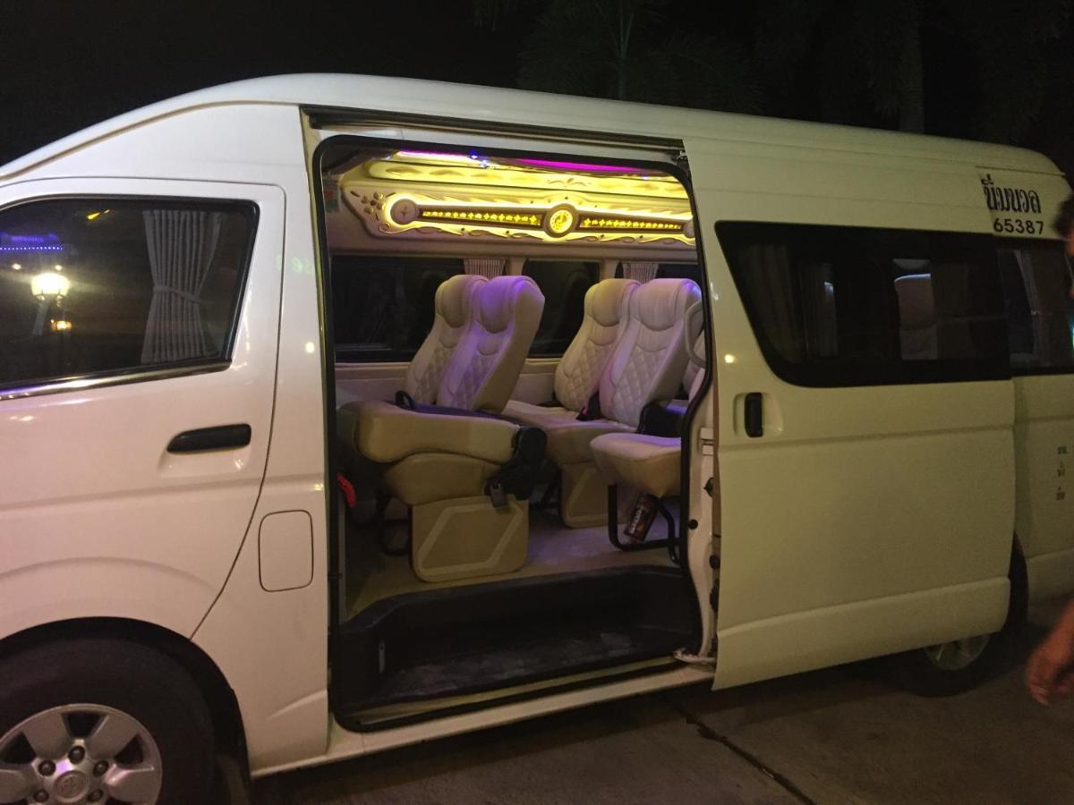 You In House Urt Surathani Airport Surat Thani Luaran gambar